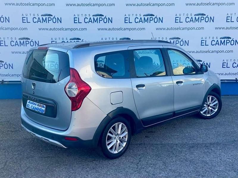 Usado Dacia Lodgy Stepway 116 CV (85 kW) 2020 Gris / plata Monovolumen