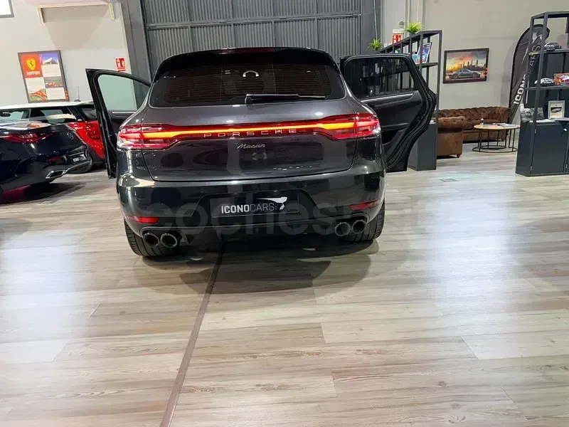Usado Porsche Macan 265 CV (194 kW) 2021 Negro SUV