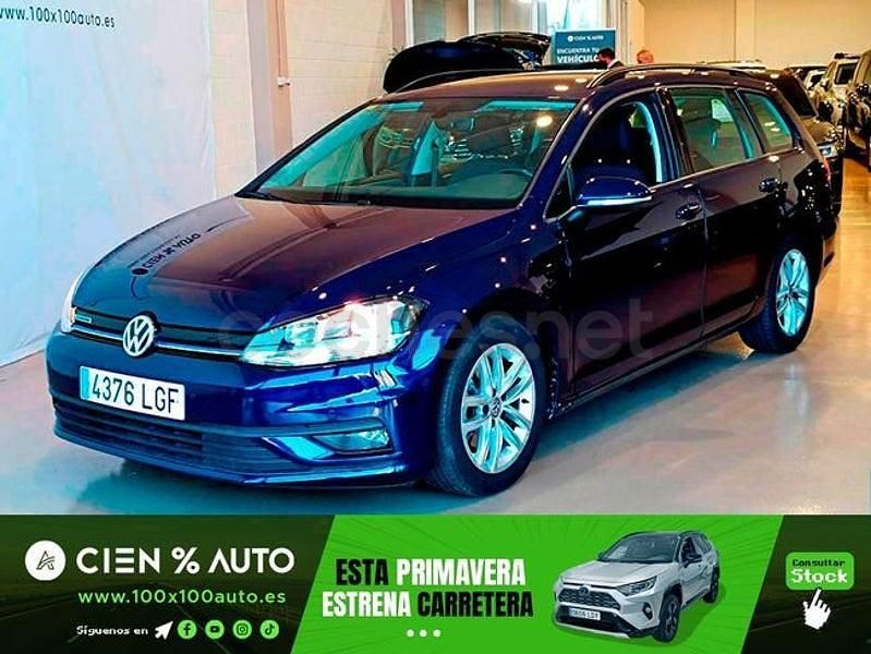 Usado VW Golf VIII Edition 130 CV (95 kW) 2020 Azul Familiar