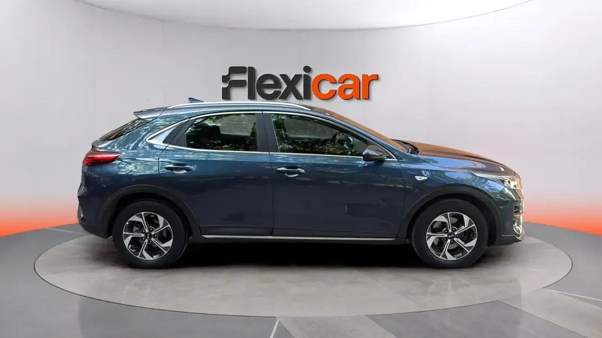 Usado Kia XCeed 120 CV (88 kW) 2020 Azul SUV