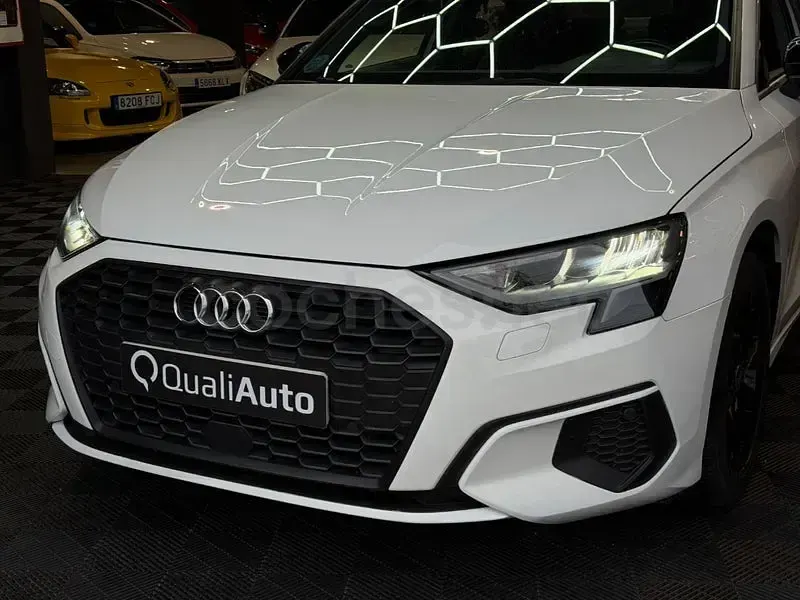 Usado Audi A3 Advanced Plus 110 CV (80 kW) 2022 Blanco Berlina