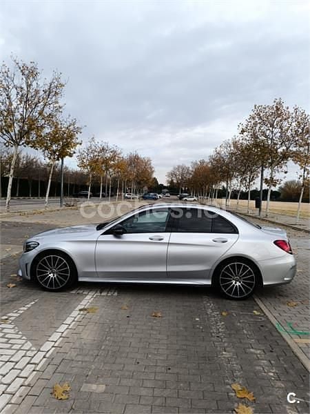 Usado Mercedes C250 211 CV (155 kW) 2019 Gris / plata Berlina