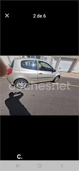 Usado Renault Clio II Dynamique 100 CV (73 kW) 2007 Beige Berlina