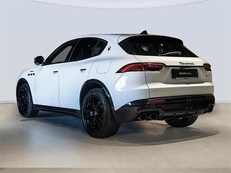 Usado Maserati Grecale 330 CV (242 kW) 2025 Bianco SUV