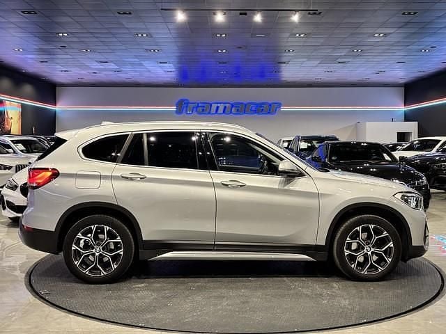 Usado BMW X1 xLine 136 CV (100 kW) 2021 Gris plata SUV