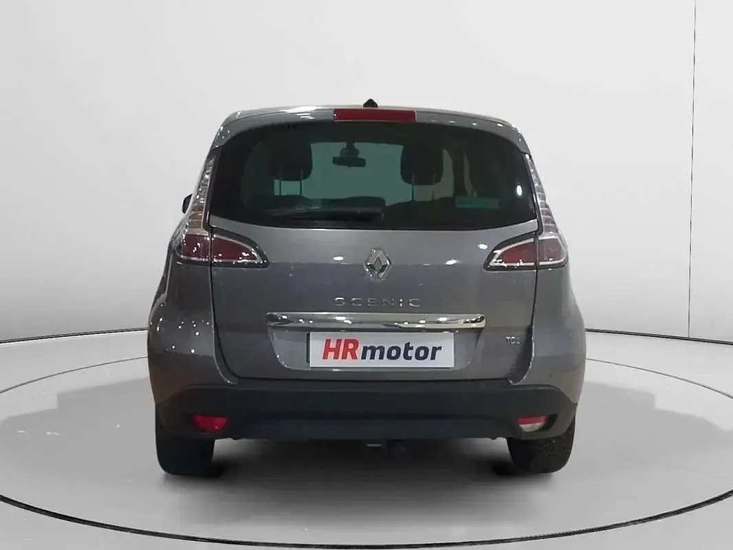 Usado Renault Scénic III Zen 131 CV (96 kW) 2016 Gris Monovolumen