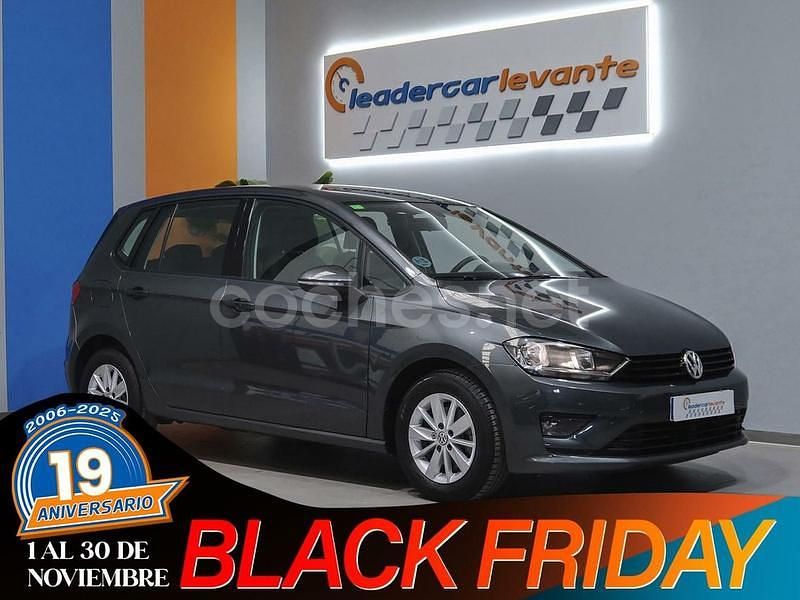 Gris / plata Usado 2018 VW Golf Sportsvan Edition Monovolumen | 15.900 € (Precio justo) - Imagen 1/4