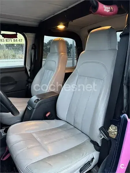 Usado Jeep Wrangler 177 CV (130 kW) 2004 Rosa SUV