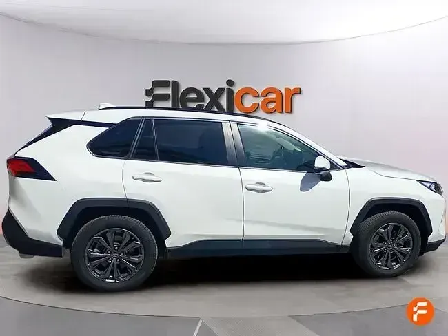 Usado Toyota RAV4 Hybrid Advance 218 CV (160 kW) 2023 Blanco SUV