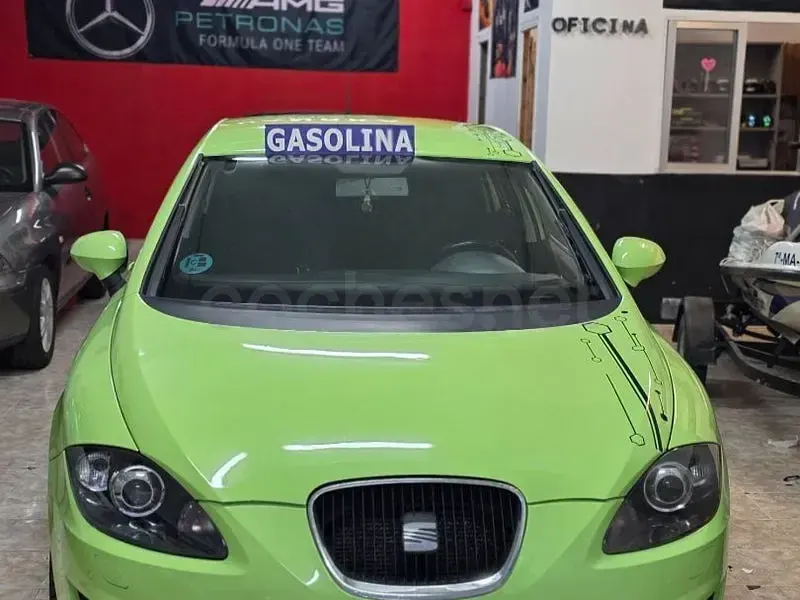 Usado Seat Leon Sport 160 CV (117 kW) 2009 Verde Utilitario