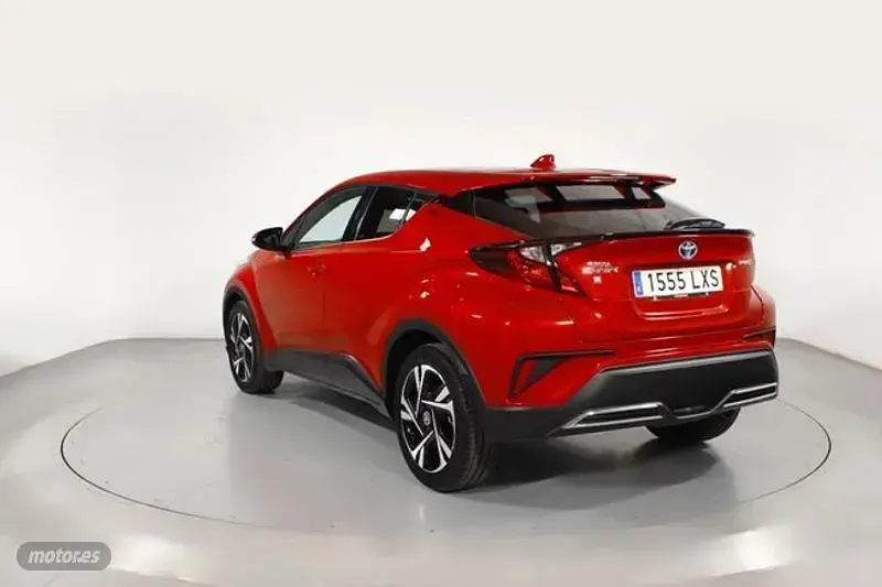 Usado Toyota C-HR Advance 184 CV (135 kW) 2022 Rojo SUV