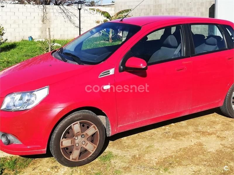 Usado Chevrolet Aveo LS 84 CV (61 kW) 2009 Rojo Berlina