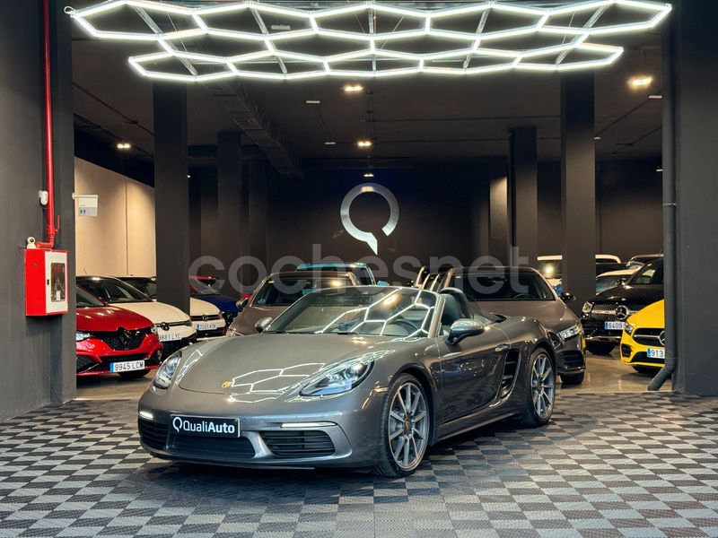 Gris / plata Usado 2023 Porsche 718 Boxster Descapotable | 81.990 € - Imagen 1/4