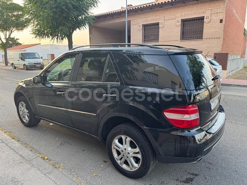 Usado Mercedes ML350 272 CV (200 kW) 2006 Negro SUV