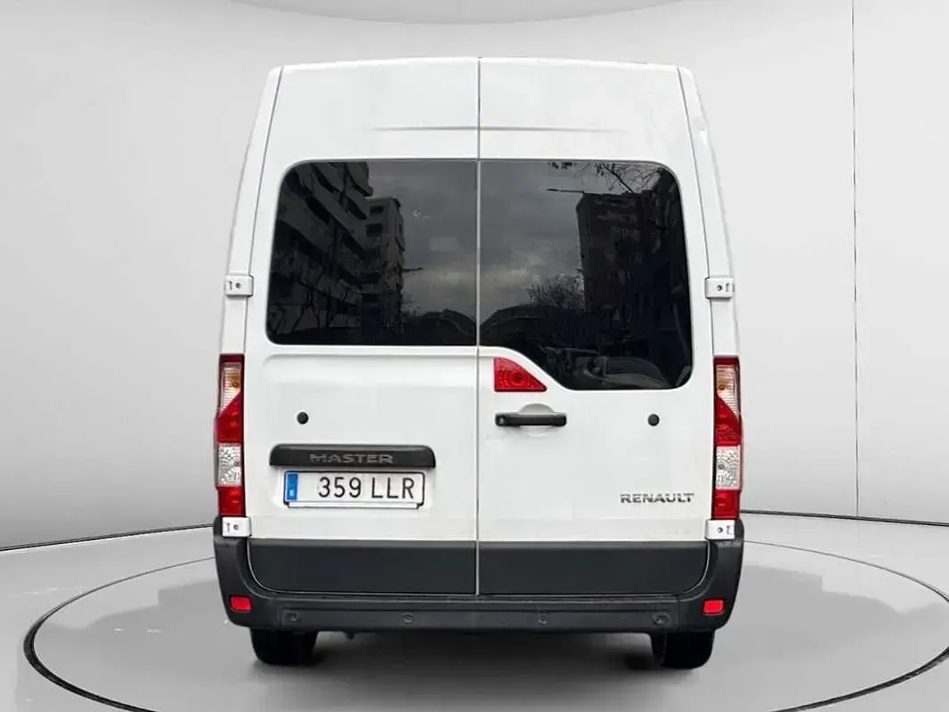 Usado Renault Master 135 CV (99 kW) 2020 Blanco Monovolumen