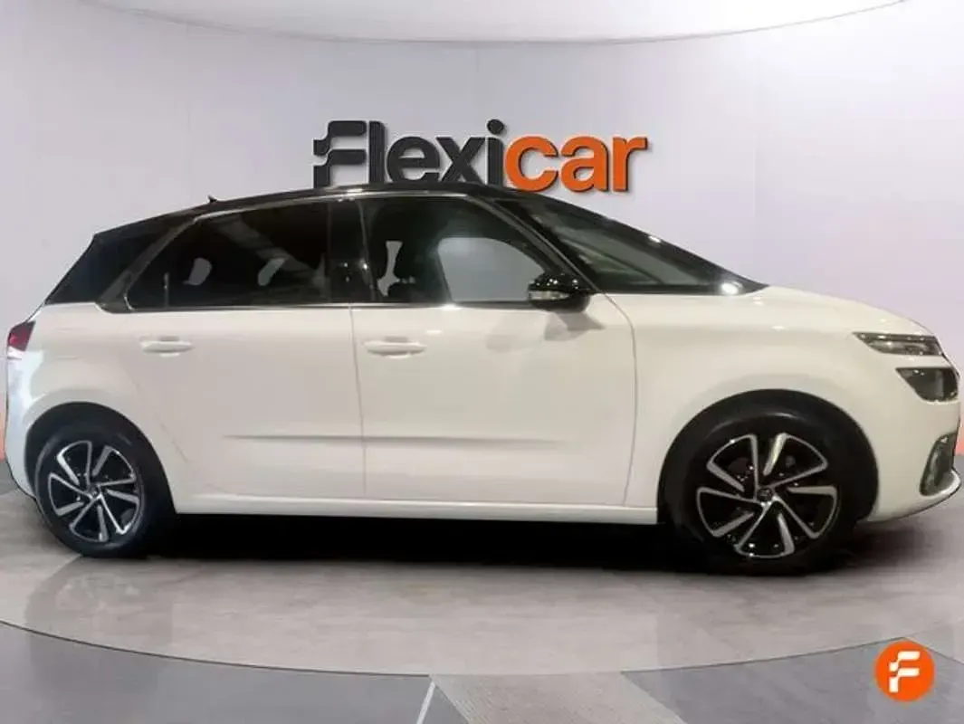 Usado Citroën C4 Feel 131 CV (96 kW) 2020 Blanco Monovolumen