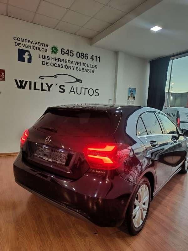 Usado Mercedes A180 109 CV (80 kW) 2016 Burdeos Utilitario