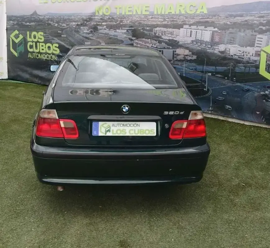 Usado BMW 320 136 CV (100 kW) 1999 Verde Berlina