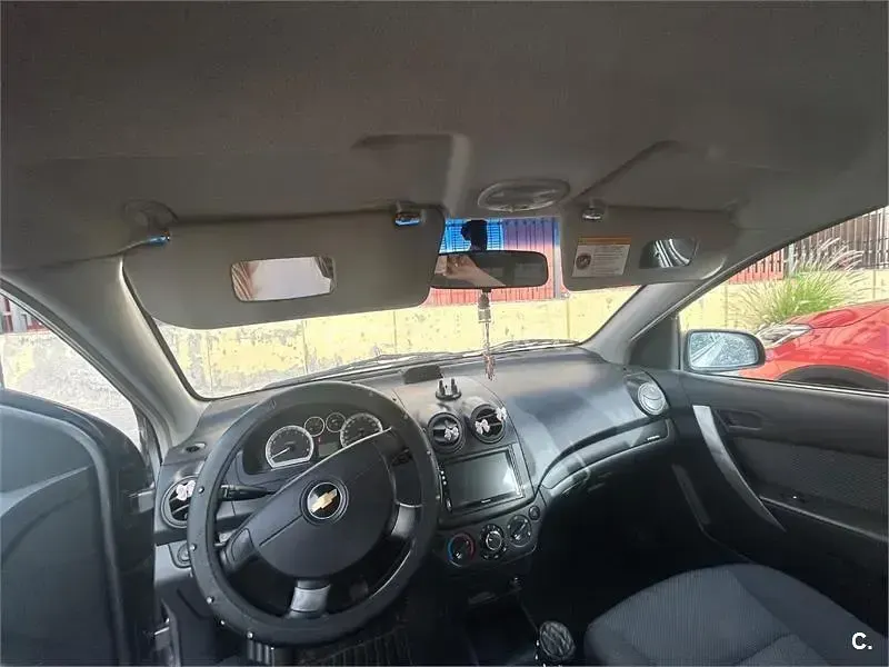 Usado Chevrolet Aveo LS 84 CV (61 kW) 2009 Gris / plata Berlina