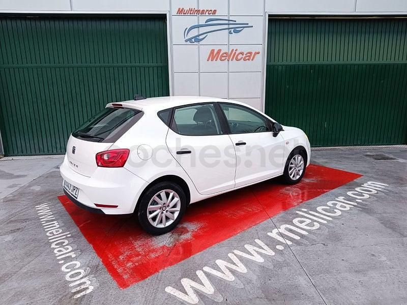 Usado Seat Ibiza Reference 75 CV (55 kW) 2016 Blanco Berlina