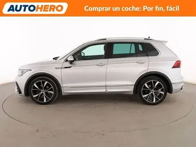 Usado VW Tiguan R-line 150 CV (110 kW) 2022 Gris / plata SUV