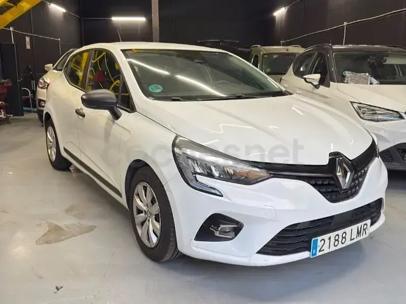 Usado Renault Clio V Zen 85 CV (62 kW) 2020 Blanco Berlina
