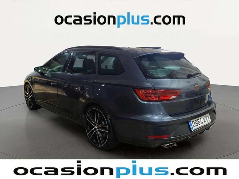 Usado Seat Leon ST CUPRA 290 CV (213 kW) 2019 Plateado Familiar