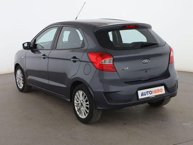 Usado Ford Ka Ultimate 87 CV (63 kW) 2018 Gris Utilitario