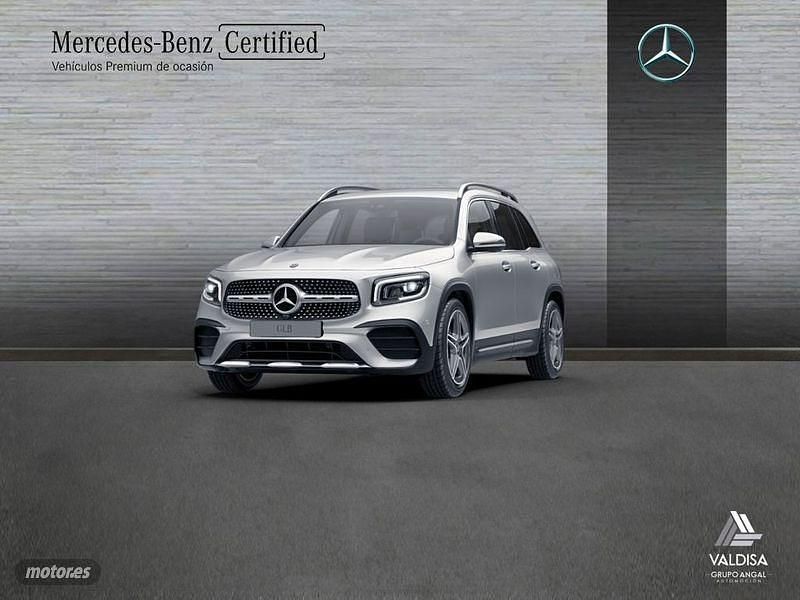 Plata iridio Usado 2023 Mercedes GLB200 AMG line SUV | 45.200 € (Precio justo) - Imagen 1/4