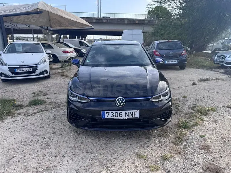 Usado VW Golf VIII R 333 CV (244 kW) 2024 Negro Berlina