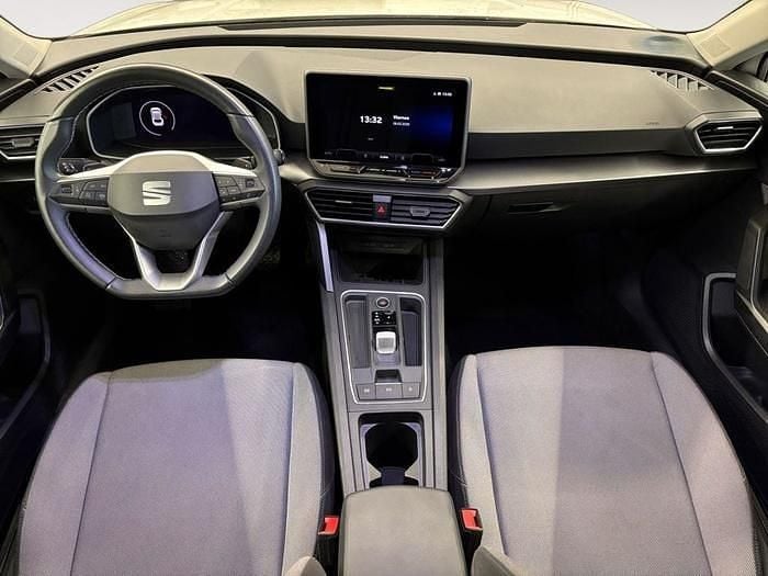 Usado Seat Leon Style 116 HP (85 kW) 2025 Branco