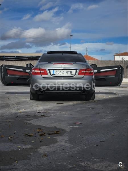 Usado Mercedes E350 231 CV (169 kW) 2011 Gris / plata Coupe