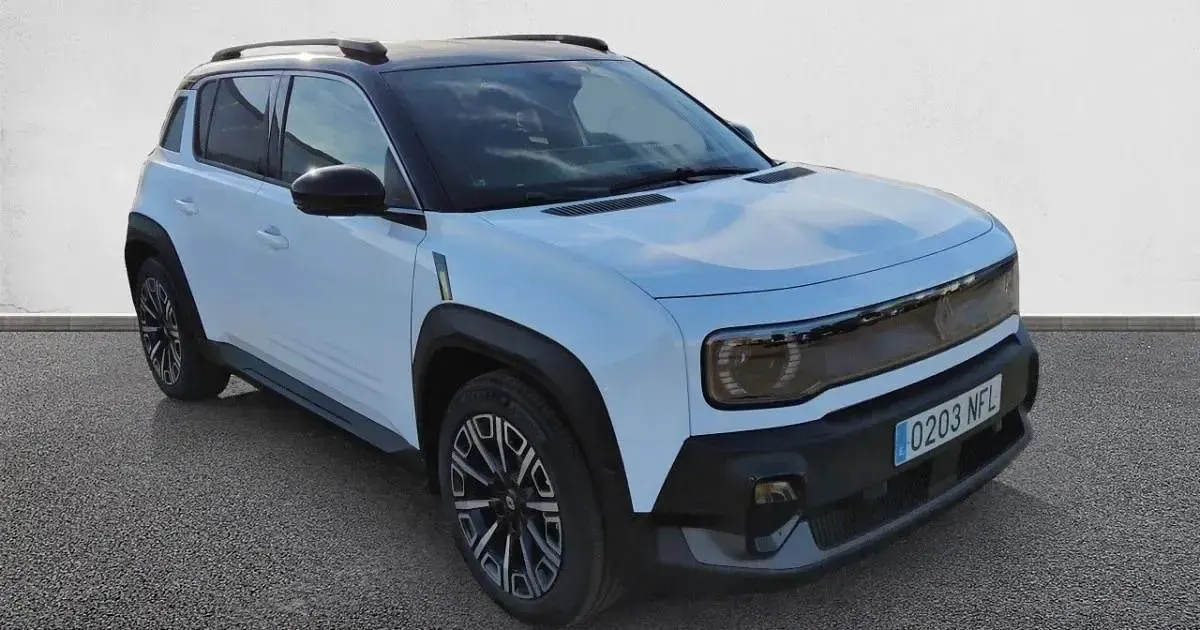 Usado Renault 4 E-Tech Iconic 110 kW (150 CV) 2025 SUV