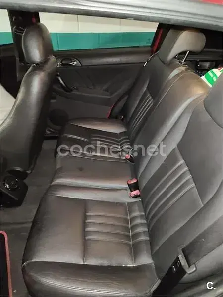 Usado Alfa Romeo 147 120 CV (88 kW) 2006 Rojo Utilitario