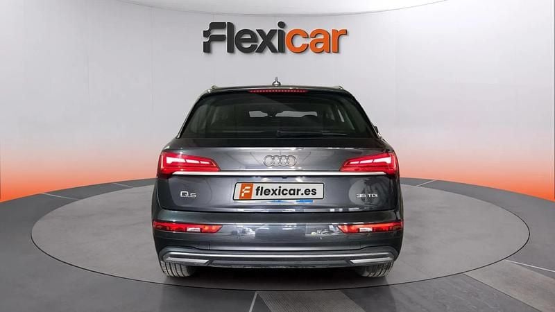 Usado Audi Q5 Premium 163 CV (119 kW) 2022 Gris SUV