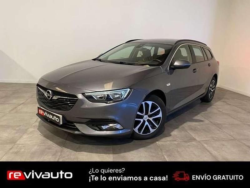 Usado Opel Insignia Selective 110 CV (80 kW) 2020 Gris Familiar