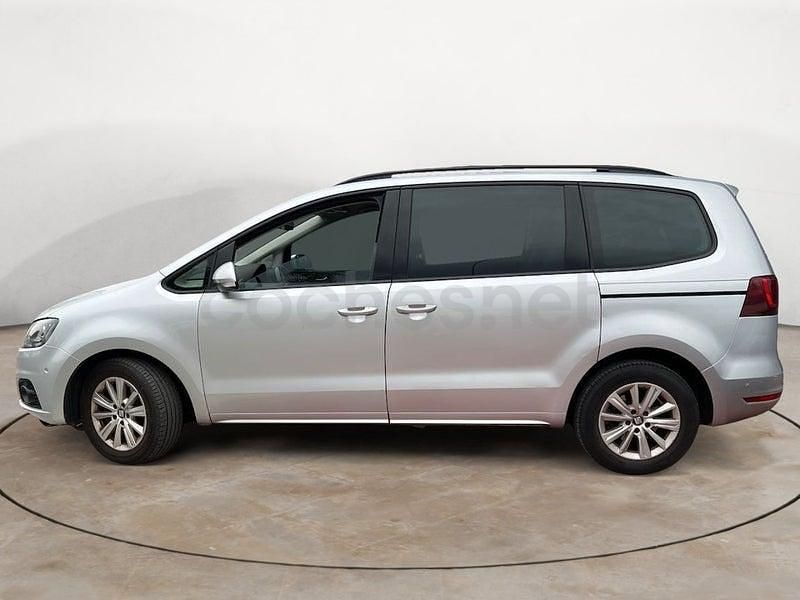 Usado Seat Alhambra Style 150 CV (110 kW) 2022 Gris / plata Monovolumen