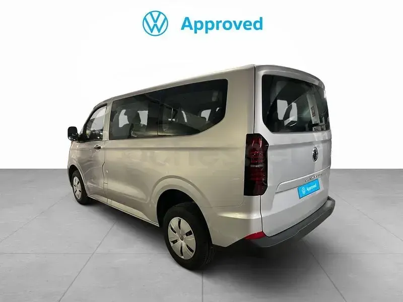 Usado VW Caravelle 110 CV (80 kW) 2025 Gris / plata Van