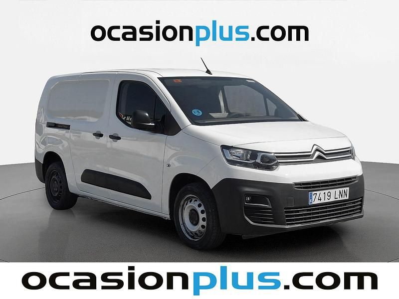 Usado Citroën Berlingo 102 CV (75 kW) 2021 Blanco Monovolumen
