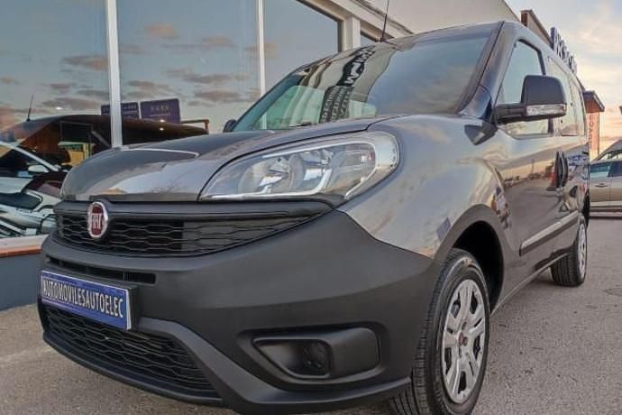 Usado 2017 Fiat Doblò Pop Monovolumen | 10.600 € - Imagen 1/4