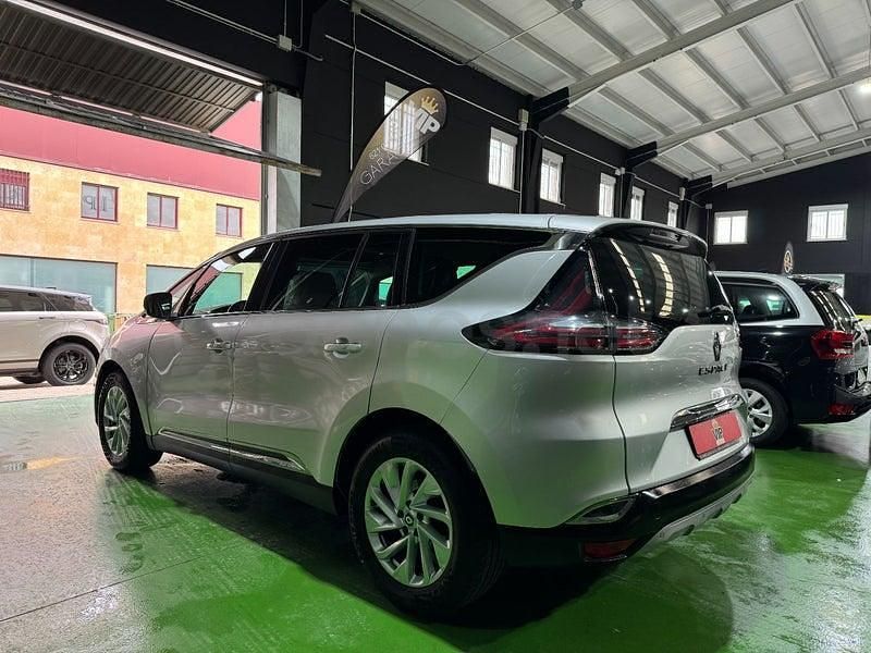 Usado Renault Espace Zen 160 CV (117 kW) 2016 Gris / plata Monovolumen