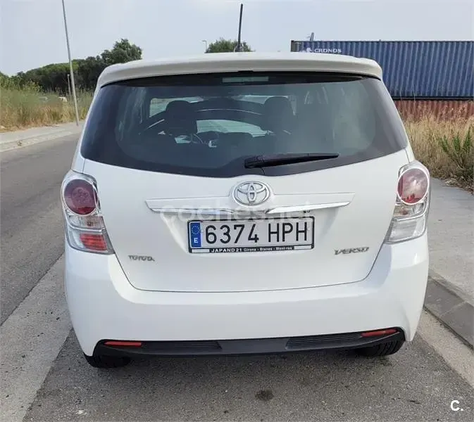 Usado Toyota Verso Advance 132 CV (97 kW) 2013 Blanco Monovolumen