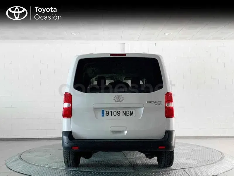 Usado Toyota Proace Verso 144 CV (105 kW) 2025 Blanco Familiar