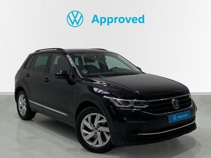 Otro Usado 2021 VW Tiguan Life SUV | 26.450 € (Buen precio) - Imagen 1/4
