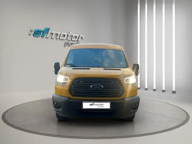 Käytetty Ford Transit 131 HP (96 kW) 2018 Keltainen Van