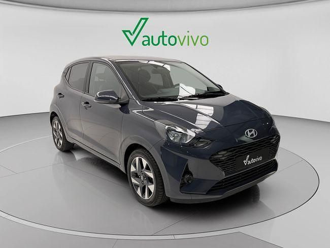Usado Hyundai i10 63 CV (46 kW) 2025 Gris Utilitario