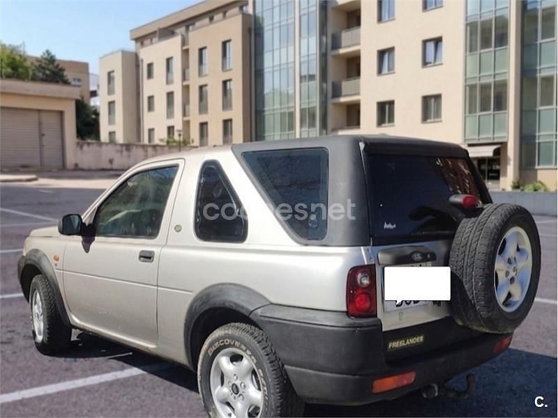Usado Land Rover Freelander 112 CV (82 kW) 2002 Gris / plata SUV