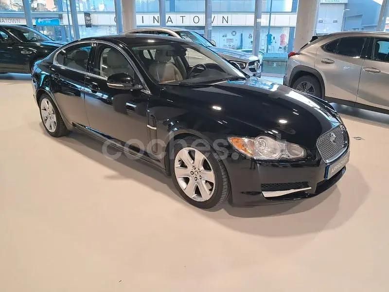 Usado Jaguar XF Premium Luxury 240 CV (176 kW) 2011 Negro Berlina