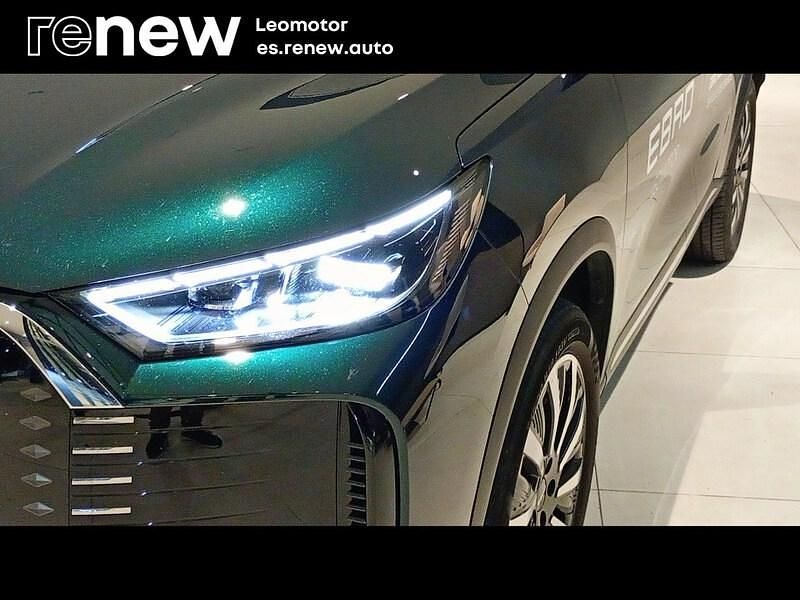 Usado Ebro s800 Luxury 347 CV (255 kW) 2025 Negro SUV