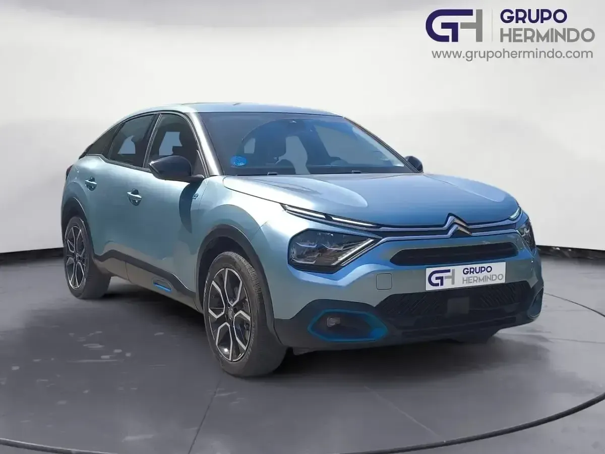 Usado Citroën e-C4 Feel 100 kW (136 CV) 2022 Verde